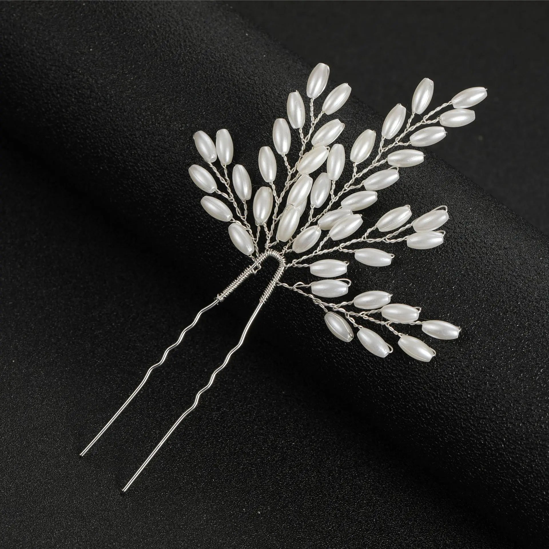Elegant Pearl Hair Comb – Handmade Bridal Hairpin for Women & Girls
