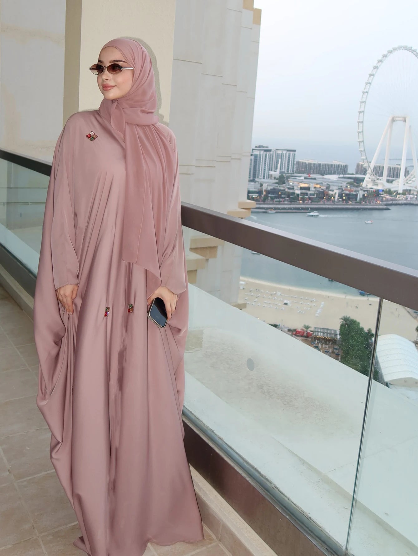 Women's Elegant Islamic Clothing, Pink Embroidered Robe