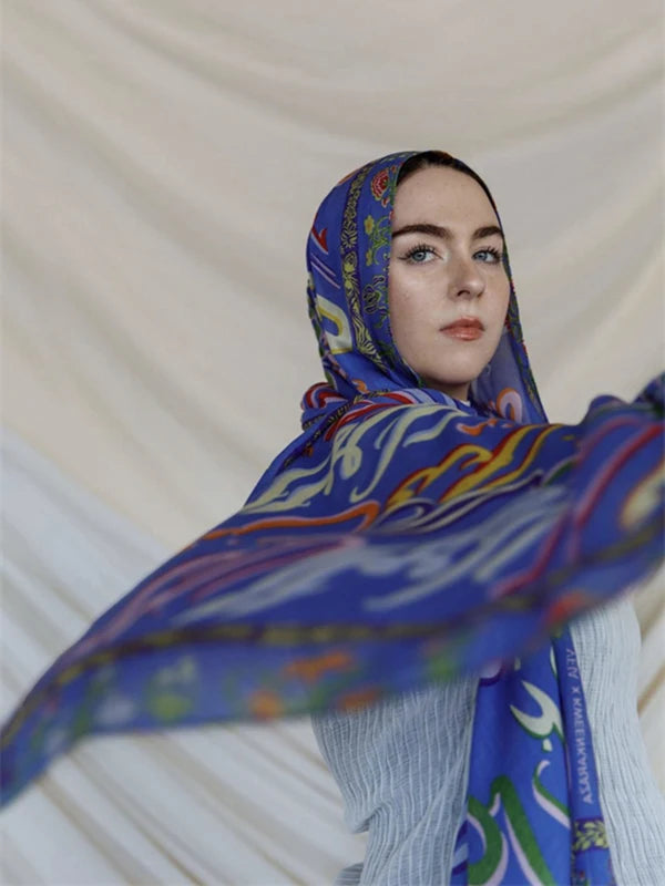 Watercolor Print Hijab – Soft Bohemian Floral Shawl Scarf