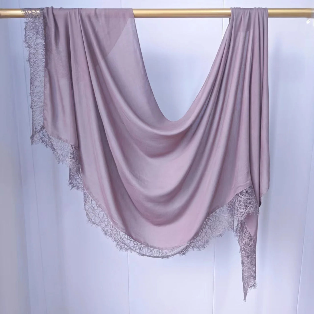 Lace Edge Modal Hijab Scarf – Breathable Cotton Turban Shawl