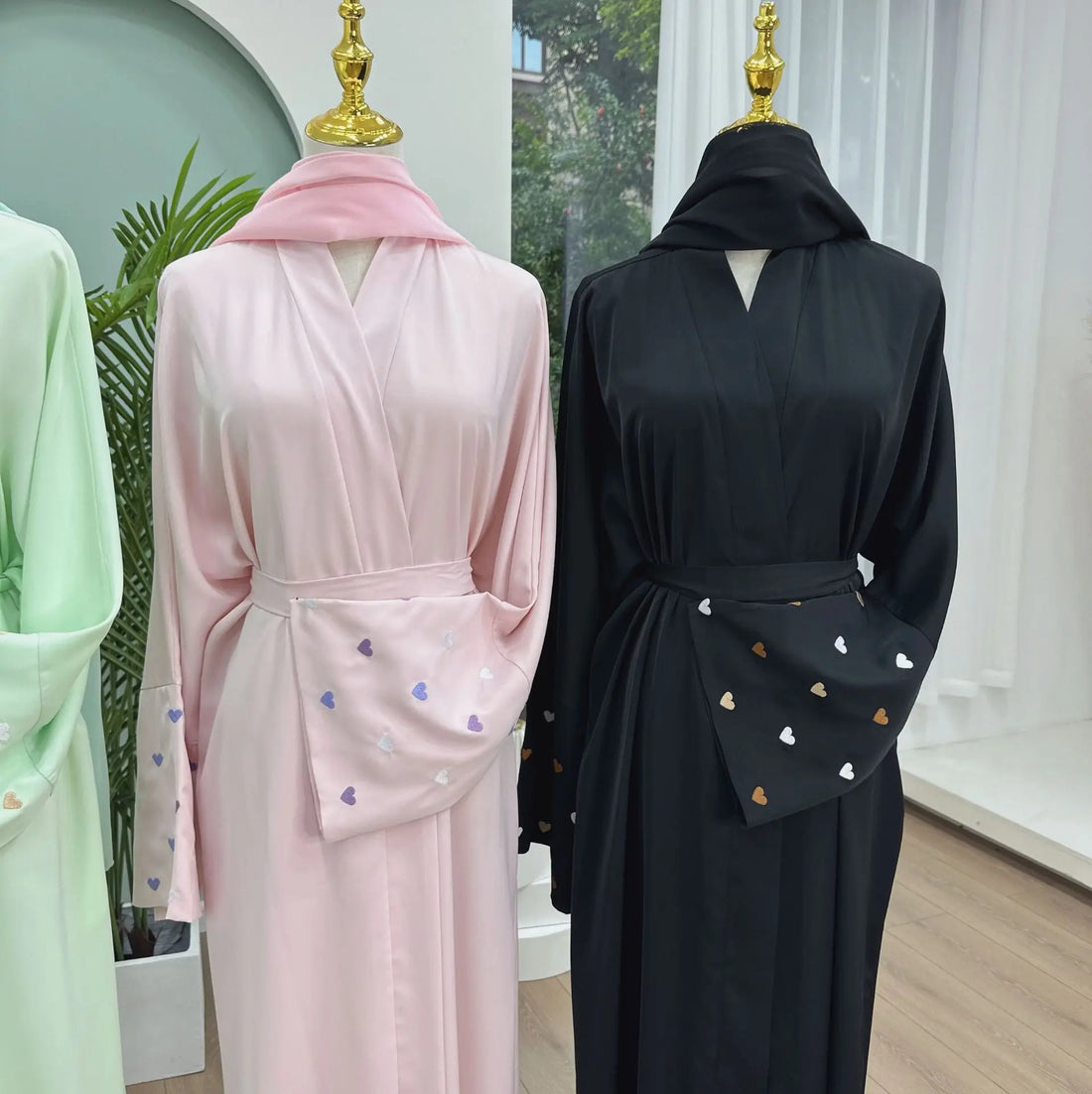 Women Heart Embroidery Long Sleeved Cardigan Muslim Abaya