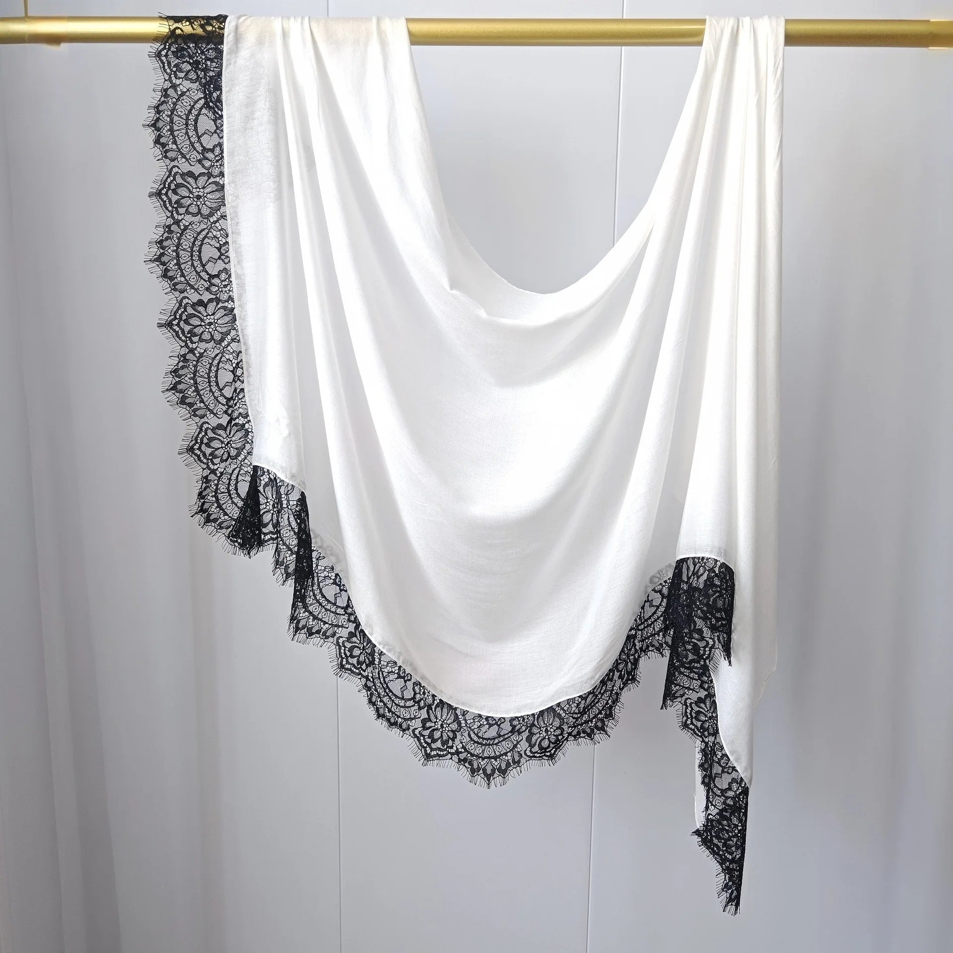Lace Edge Modal Hijab Scarf – Breathable Cotton Turban Shawl
