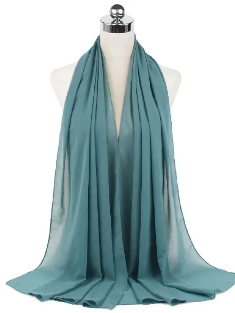Ready-to-Wear Chiffon Hijab – Elegant Solid Color Instant Headscarf