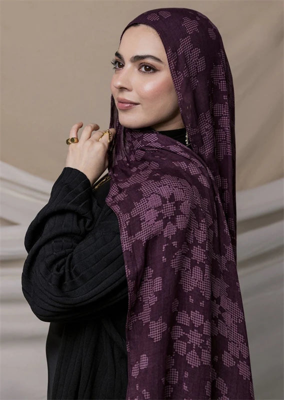 Watercolor Print Hijab – Soft Bohemian Floral Shawl Scarf