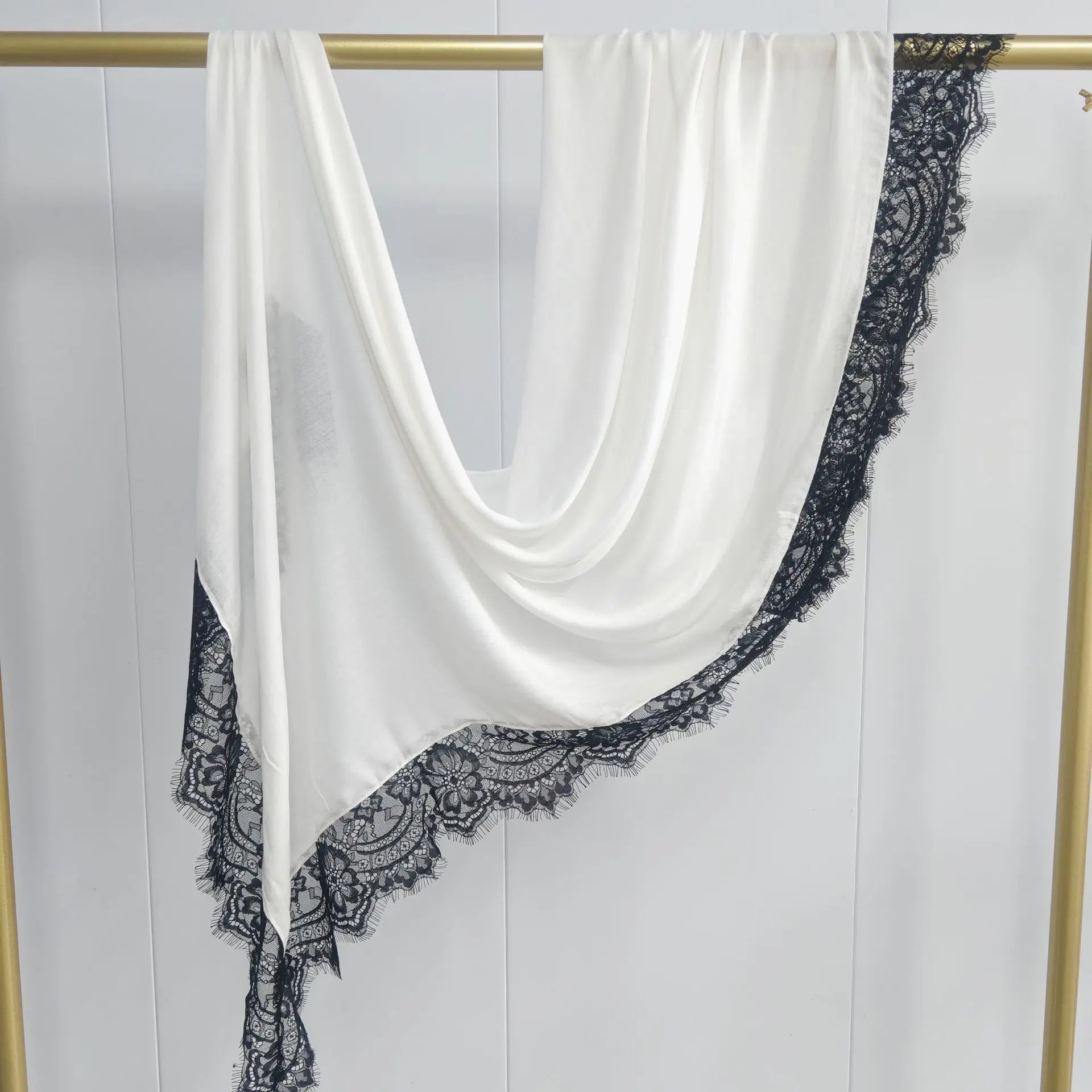 Lace Edge Modal Hijab Scarf – Breathable Cotton Turban Shawl