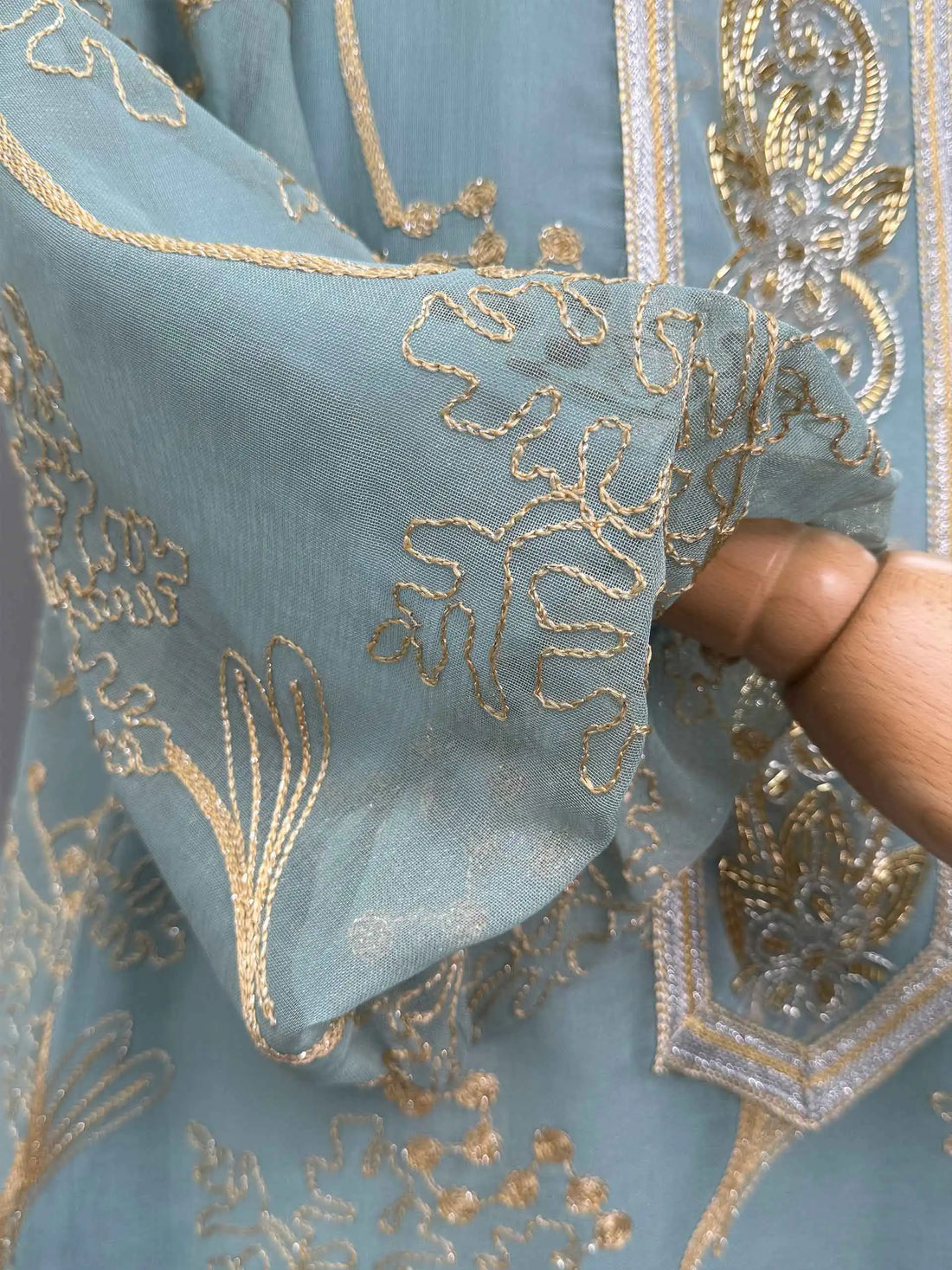 Floral Gold Embroidery Abaya – Casual Ramadan Dress