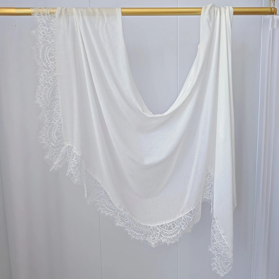 Lace Edge Modal Hijab Scarf – Breathable Cotton Turban Shawl