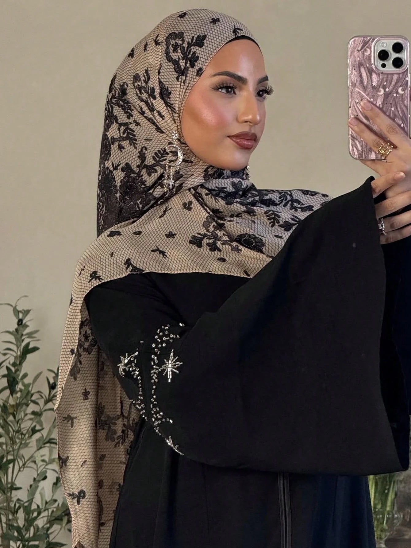 Watercolor Print Hijab – Soft Bohemian Patterned Shawl Scarf