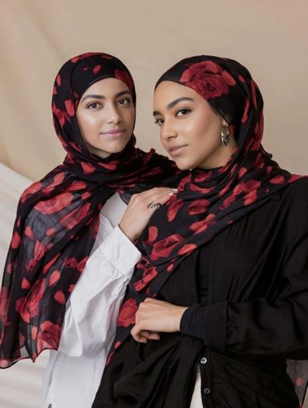 Watercolor Print Hijab – Soft Bohemian Floral Shawl Scarf