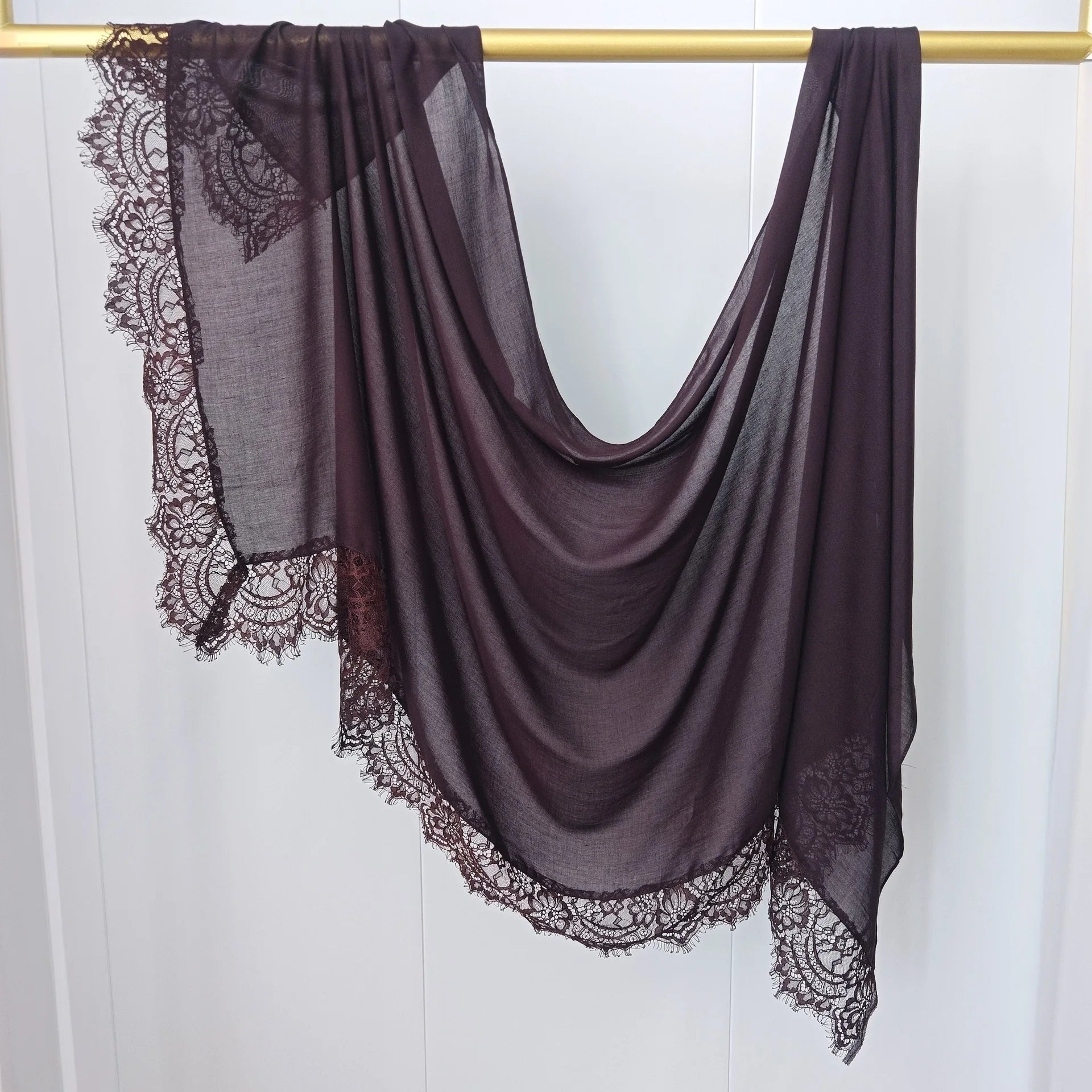Lace Edge Modal Hijab Scarf – Breathable Cotton Turban Shawl