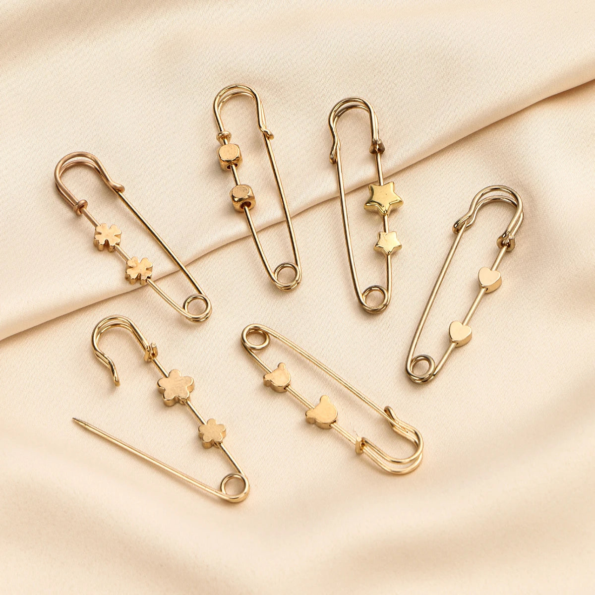 Elegant Pearl Hijab Brooch Pins – Stylish Mixed-Color Scarf Accessories