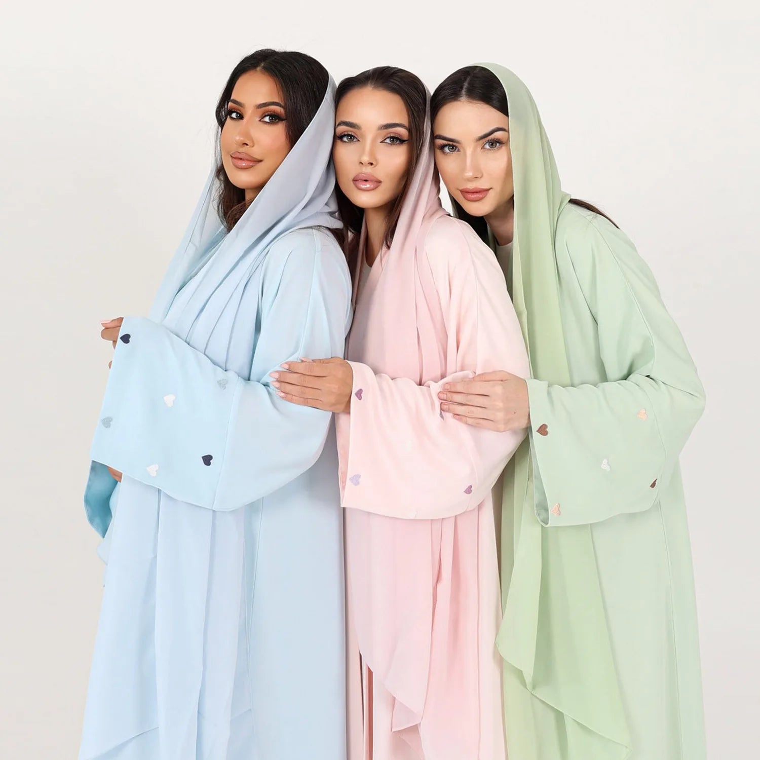 Women Heart Embroidery Long Sleeved Cardigan Muslim Abaya