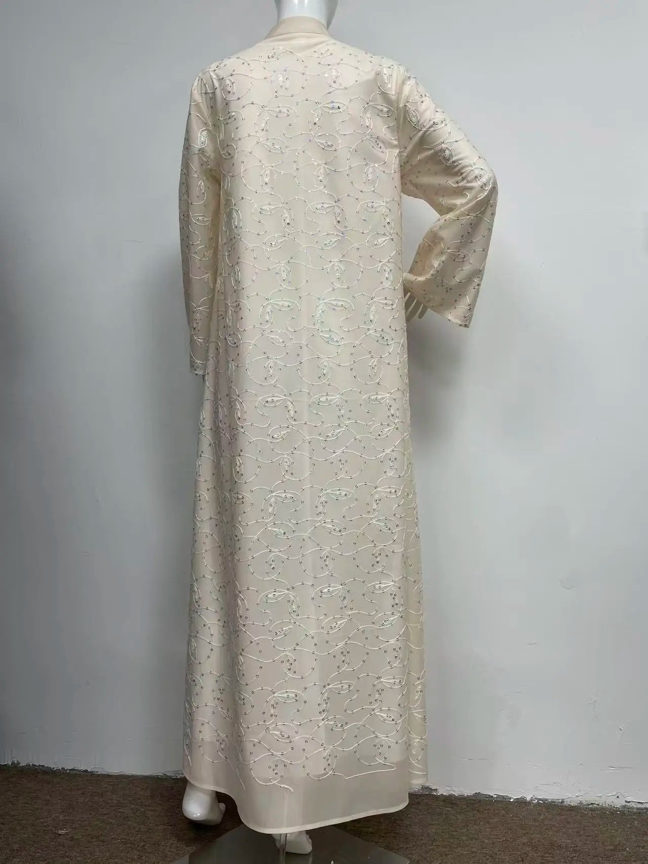 Bead Embroidered V-Neck Arabic Dress – Elegant Kaftan