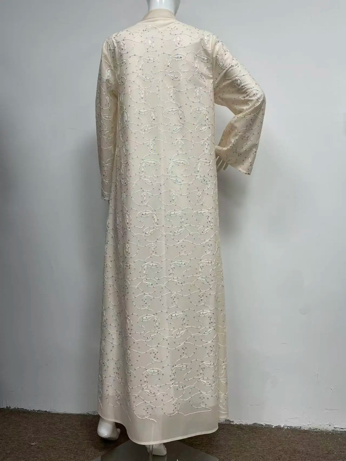 Bead Embroidered V-Neck Arabic Dress – Elegant Kaftan