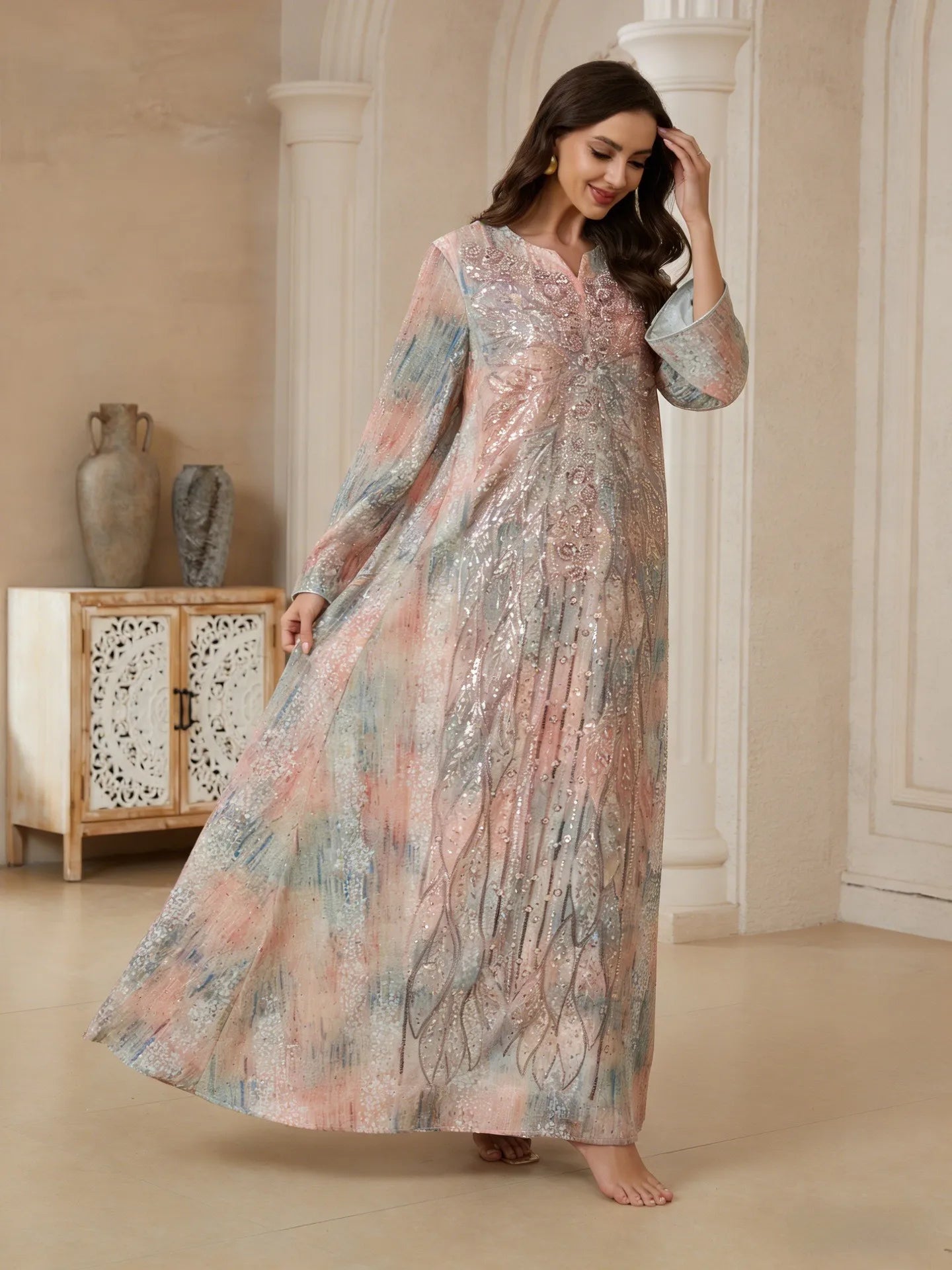 Saudi Embroidered Bead Robe – Dubai Elegant Dress