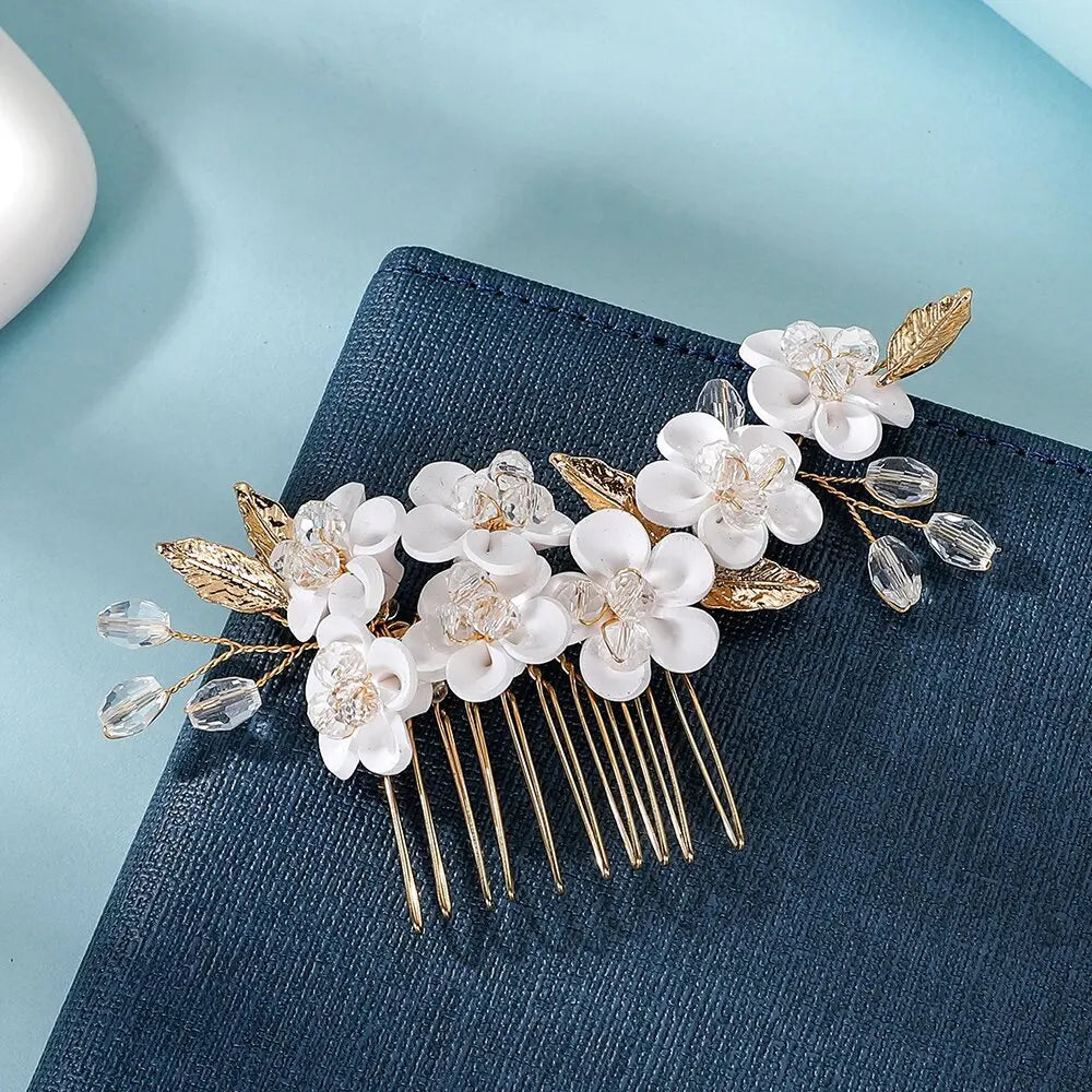 Elegant Pearl Hair Comb – Handmade Bridal Hairpin for Women & Girls