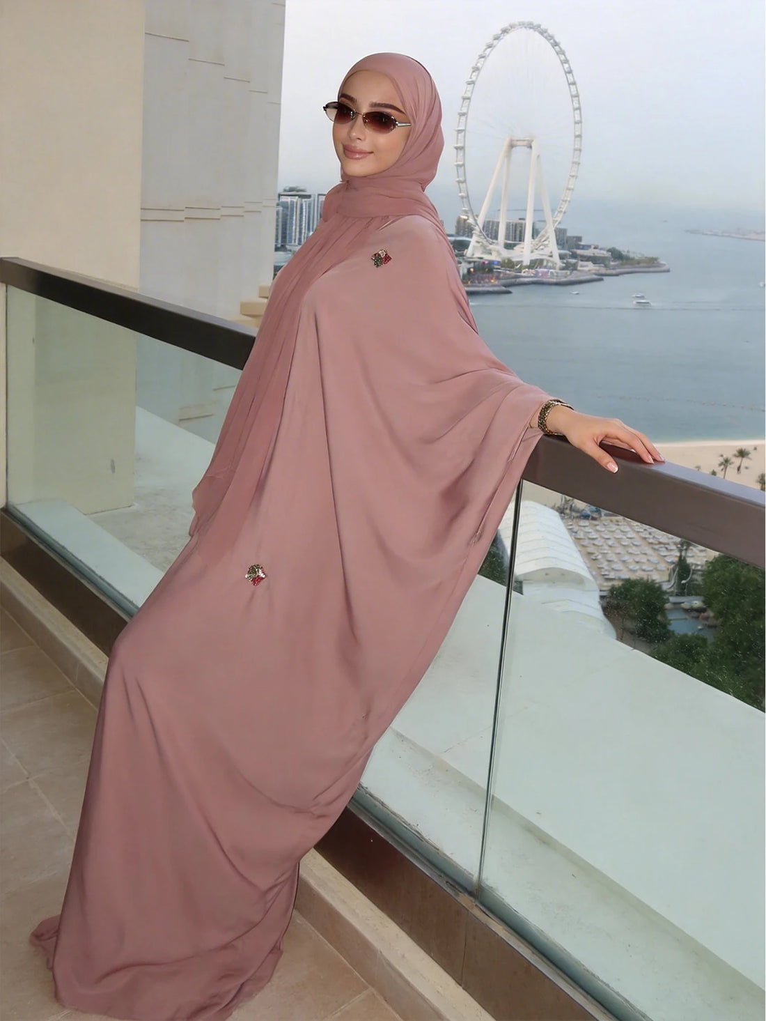 Women's Elegant Islamic Clothing, Pink Embroidered Robe