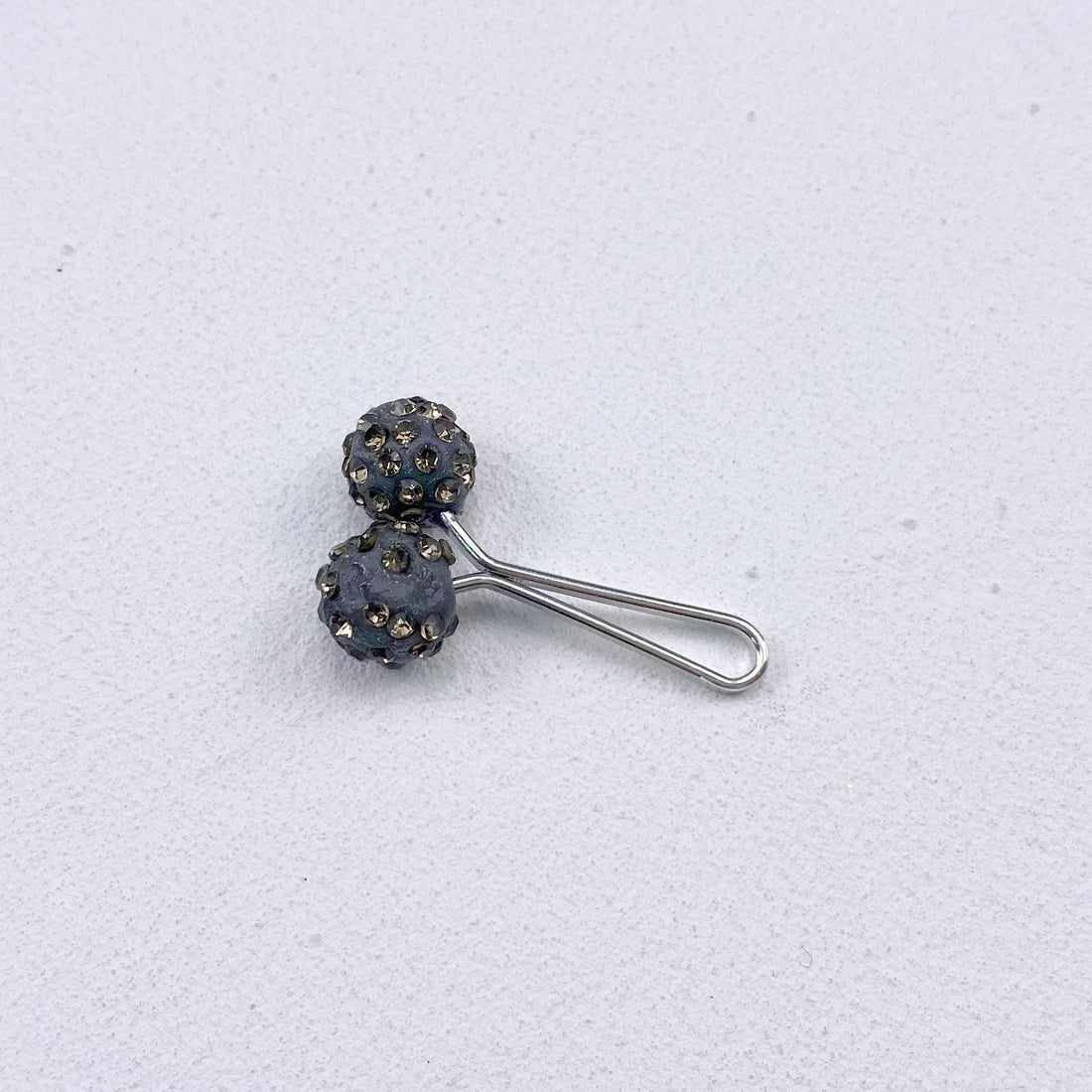 2-Piece Crystal U-Shaped Hijab Pins – Elegant Scarf Clips for Women