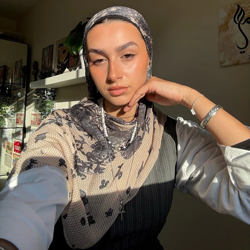 Watercolor Floral Modal-Feel Hijab – Lightweight Versatile Scarf