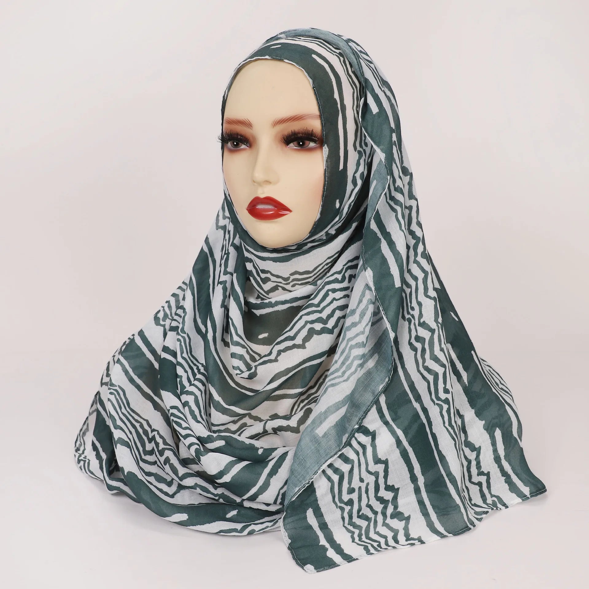 Watercolor Print Hijab – Soft Bohemian Floral Shawl Scarf