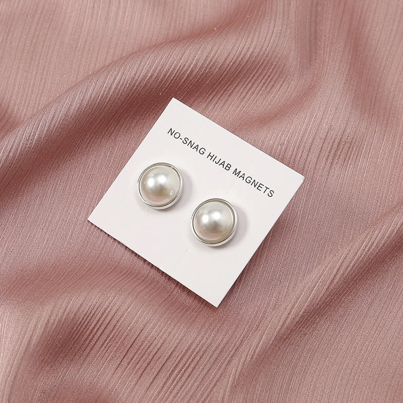 Strong Magnetic Hijab Pin – No Hole Scarf Clip