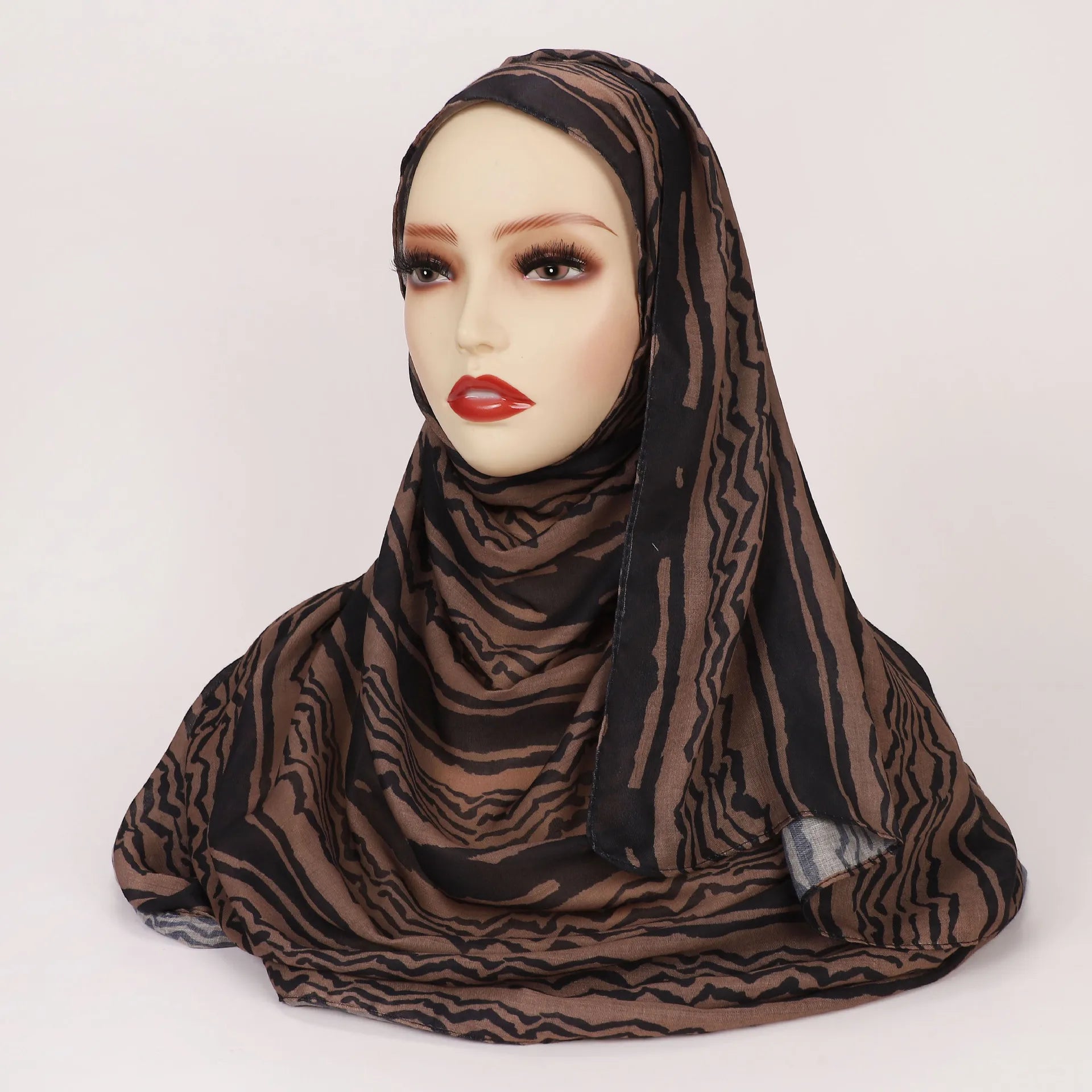 Watercolor Print Hijab – Soft Bohemian Floral Shawl Scarf