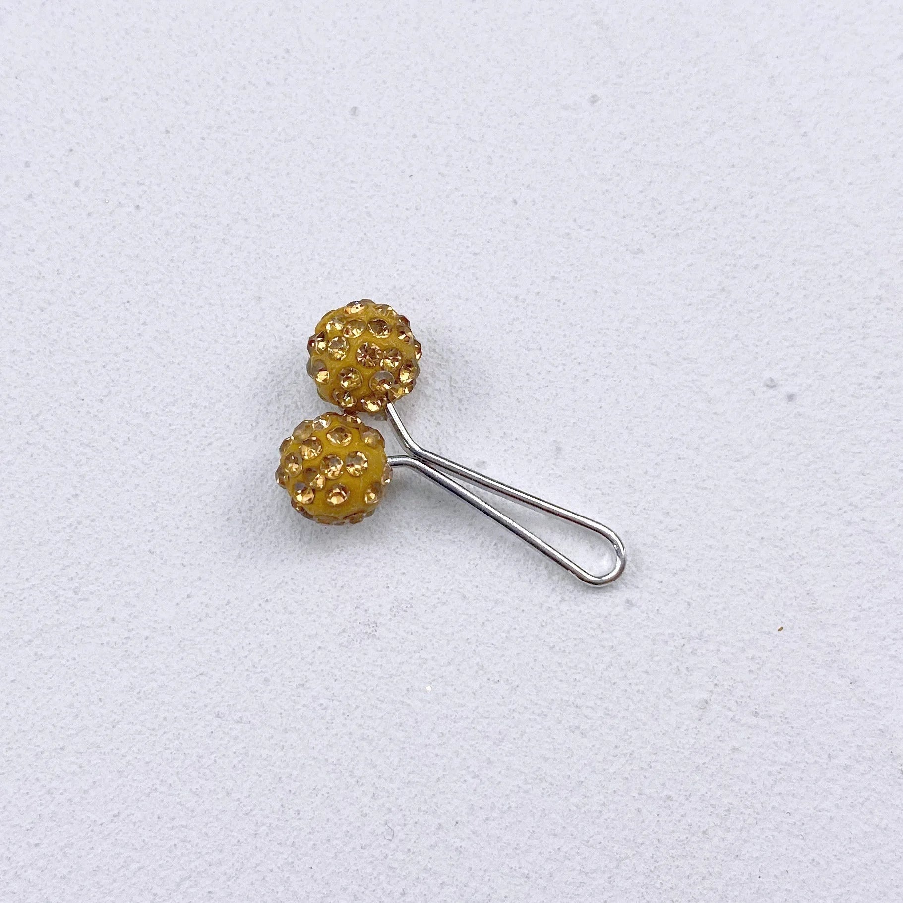 2-Piece Crystal U-Shaped Hijab Pins – Elegant Scarf Clips for Women