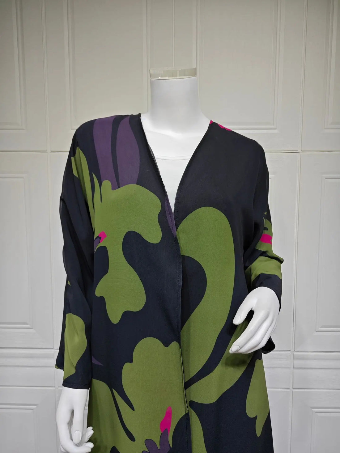 Dubai Floral Print Open Abaya – Long Sleeve Kaftan with Hijab