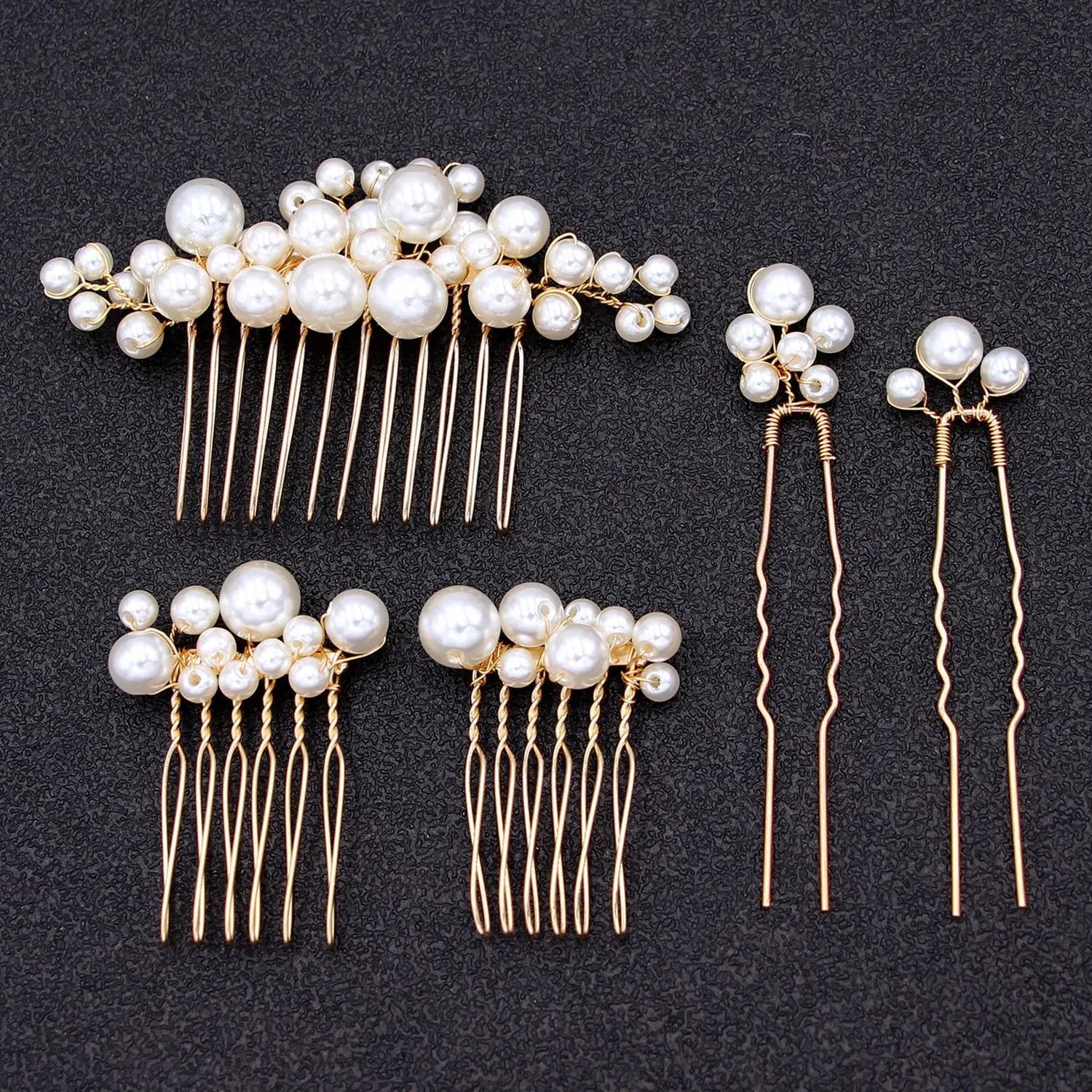 Elegant Pearl Hair Comb – Handmade Bridal Hairpin for Women & Girls
